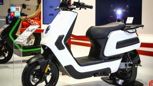 國(guó)產(chǎn)精品,2020款小牛電動(dòng)車(chē),外觀時(shí)尚小巧,適合代步通勤